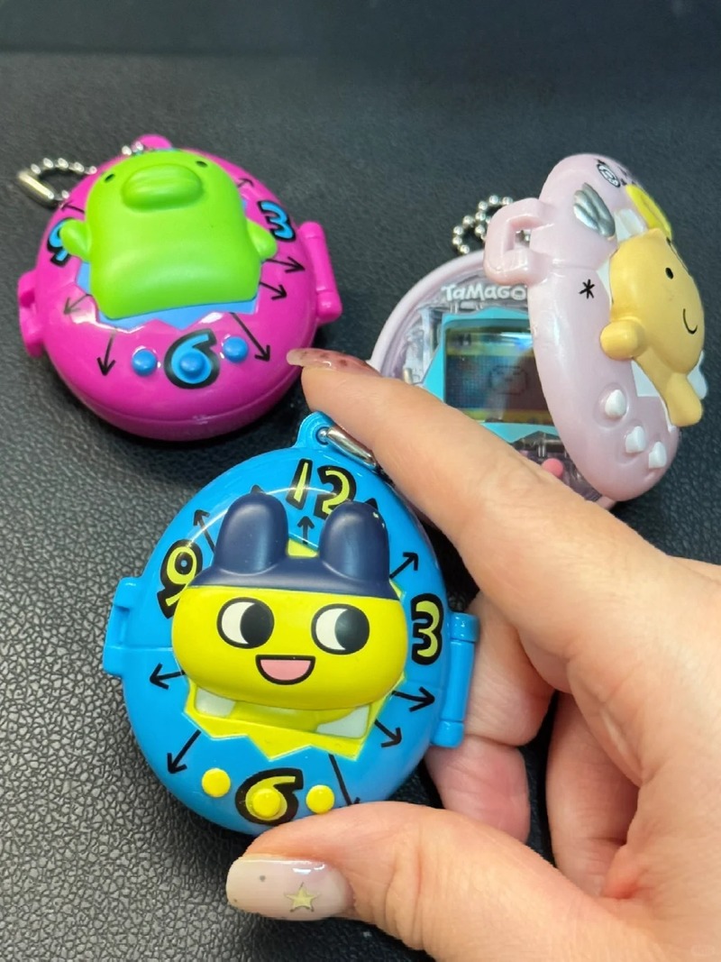 متوفر في المخزون بانداي تماغوت - مراجعة Bandai Model Tamagotchi وسعره